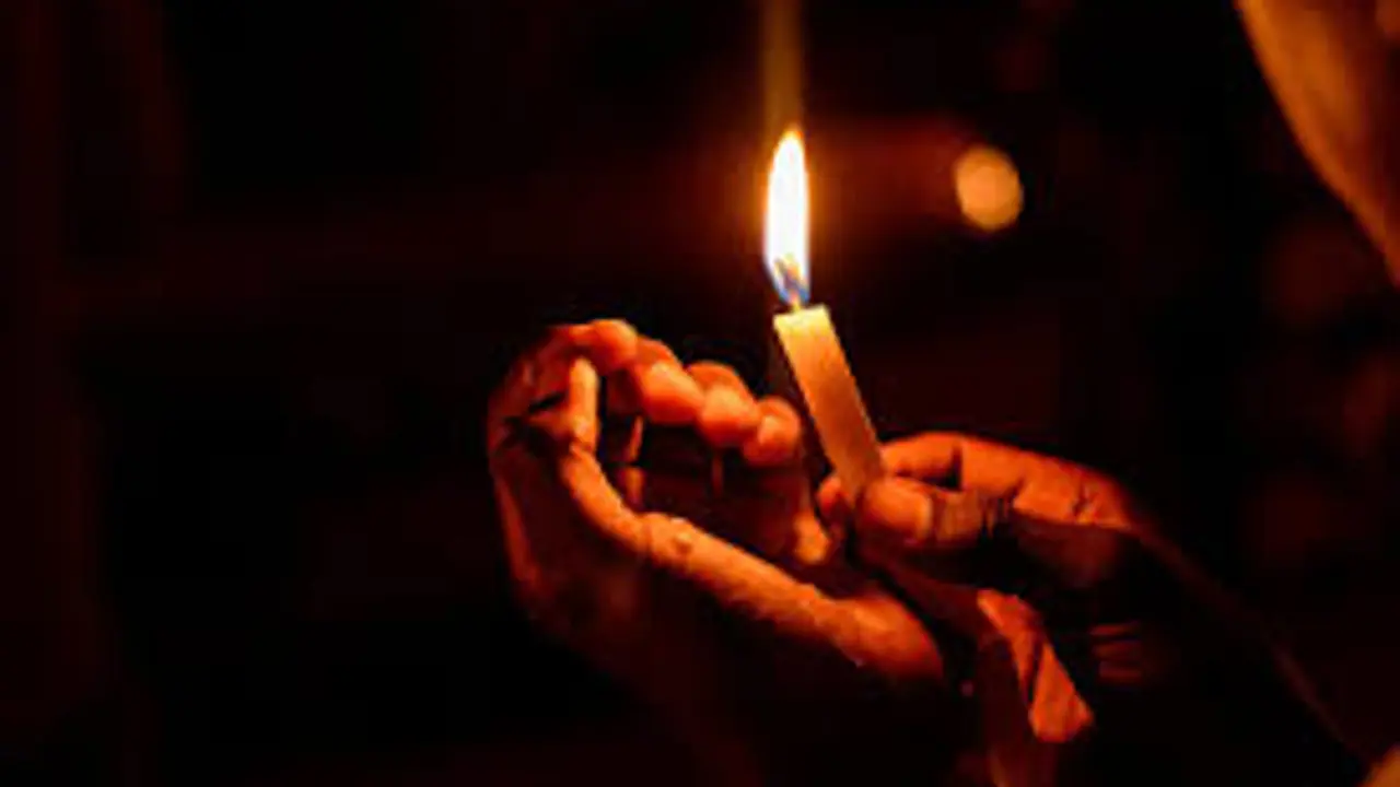 Advent 4- Matthew 1:18-25- The Gift of Emmanuel: Embracing the Mystery of Christmas